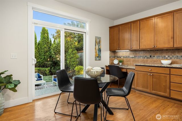 1226 269th Court SE, Sammamish, WA 98075