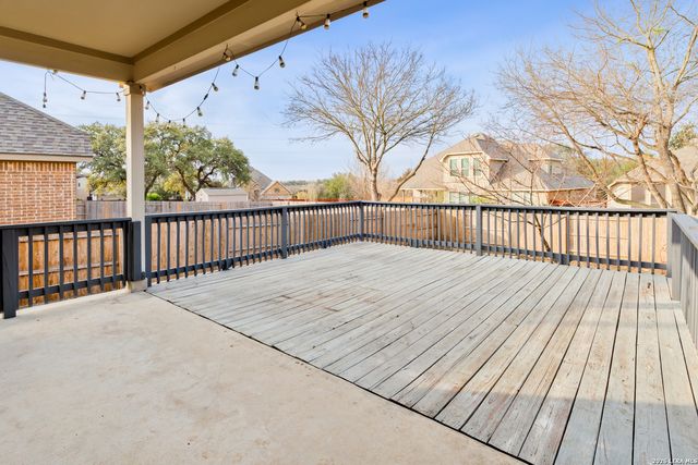 807 Gold Beauty, San Antonio, TX 78245