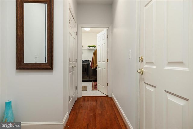 8906 LAUREL OVERLOOK DR, Lorton, VA 22079