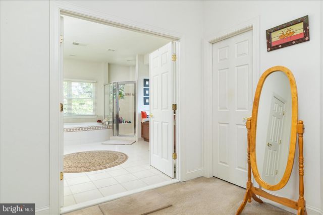 8906 LAUREL OVERLOOK DR, Lorton, VA 22079