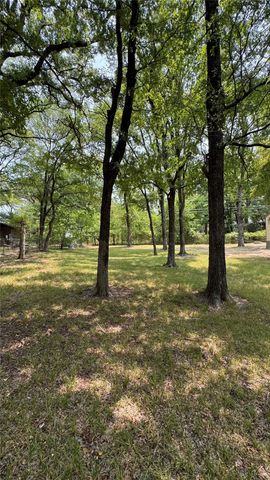 228 Whispering Trail, Gun Barrel City, TX 75156
