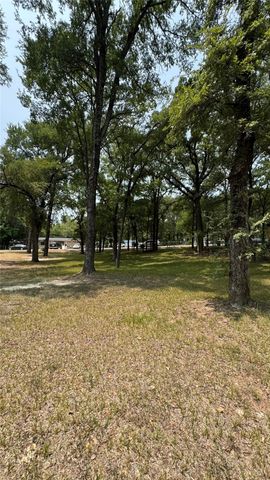 228 Whispering Trail, Gun Barrel City, TX 75156