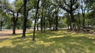 228 Whispering Trail, Gun Barrel City, TX 75156
