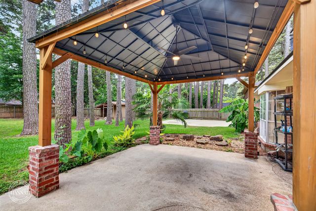 732 Coachlight Road, Shreveport, LA 71106