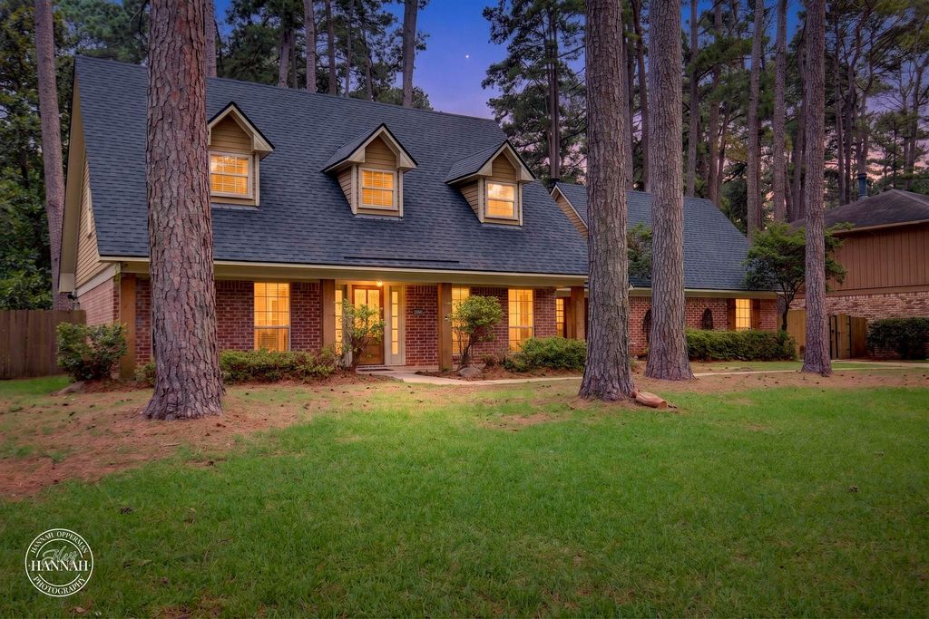 732 Coachlight Road, Shreveport, LA 71106
