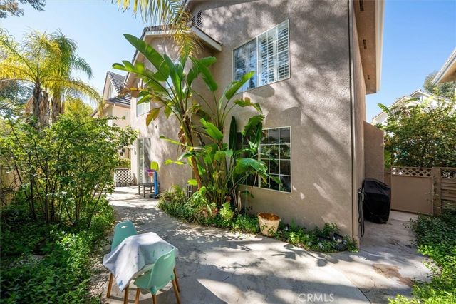 27162 Westview, Valencia, CA 91354