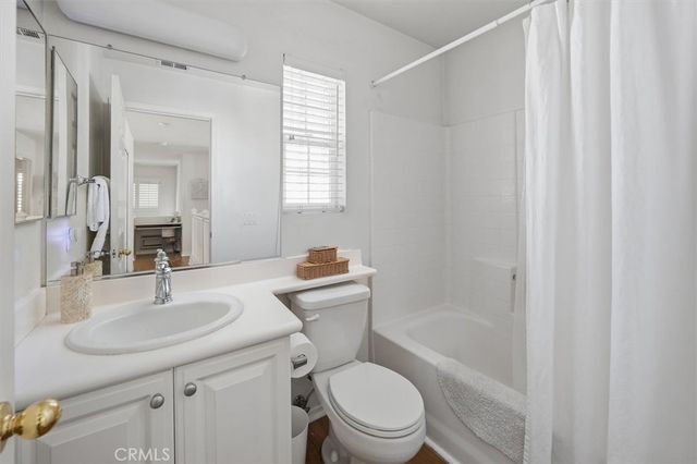 27162 Westview, Valencia, CA 91354