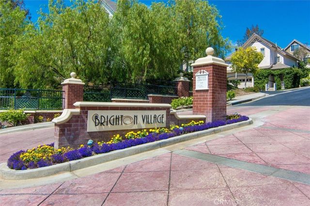 27162 Westview, Valencia, CA 91354