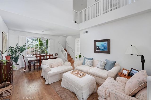 27162 Westview, Valencia, CA 91354