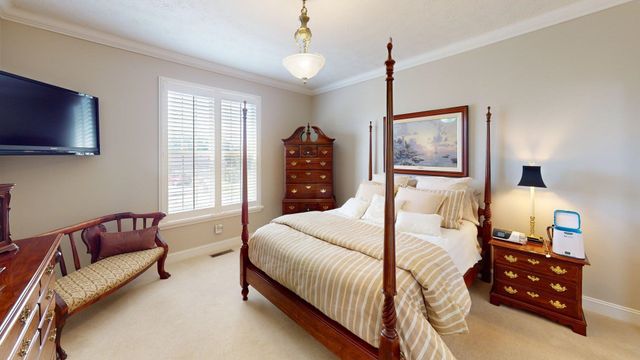 109 Private Drive 633, Chesapeake, OH 45619