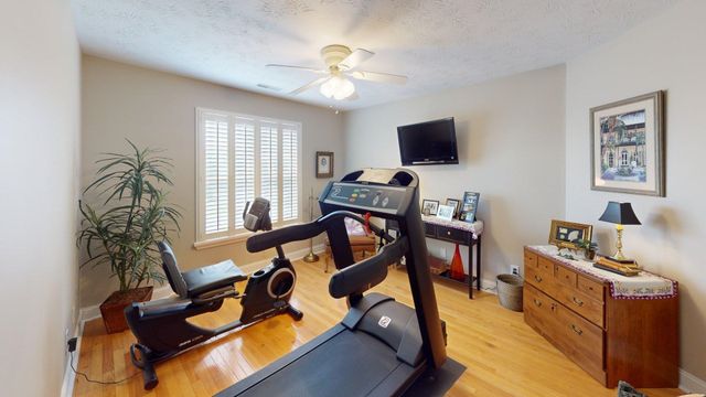 109 Private Drive 633, Chesapeake, OH 45619