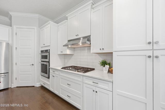 275 FRESHWATER Drive, St. Johns, FL 32259