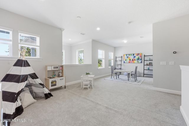 275 FRESHWATER Drive, St. Johns, FL 32259