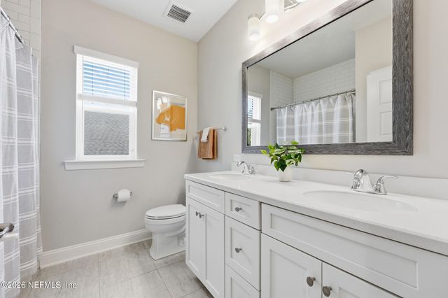 275 FRESHWATER Drive, St. Johns, FL 32259