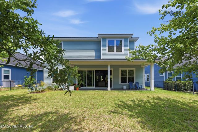 275 FRESHWATER Drive, St. Johns, FL 32259