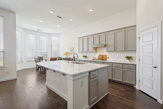 1921 Campground Way, Aubrey, TX 76227