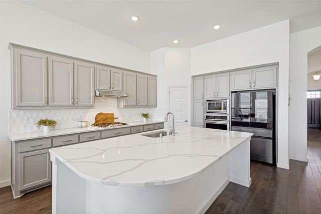 1921 Campground Way, Aubrey, TX 76227