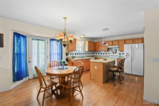 8 Knoll Ridge Court, O'fallon, MO 63368