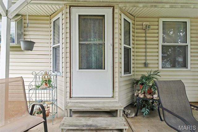 8 Knoll Ridge Court, O'fallon, MO 63368