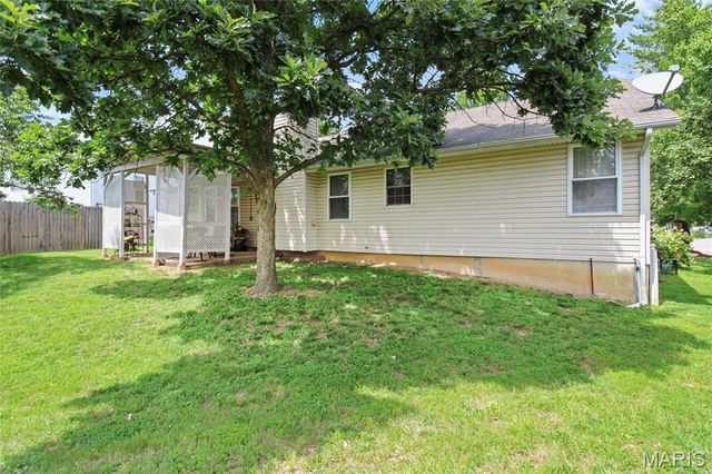 8 Knoll Ridge Court, O'fallon, MO 63368