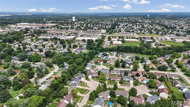 8 Knoll Ridge Court, O'fallon, MO 63368