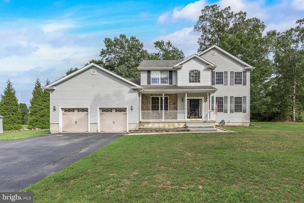 1606 MARSHALL MILL RD, Franklinville, NJ 08322