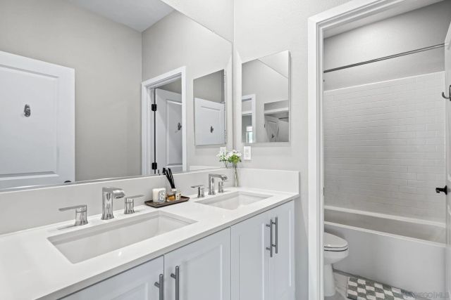 15852 Wenzel Ct, San Diego, CA 92127