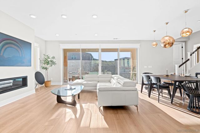 15852 Wenzel Ct, San Diego, CA 92127