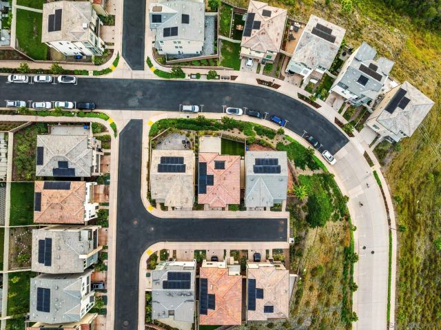 15852 Wenzel Ct, San Diego, CA 92127