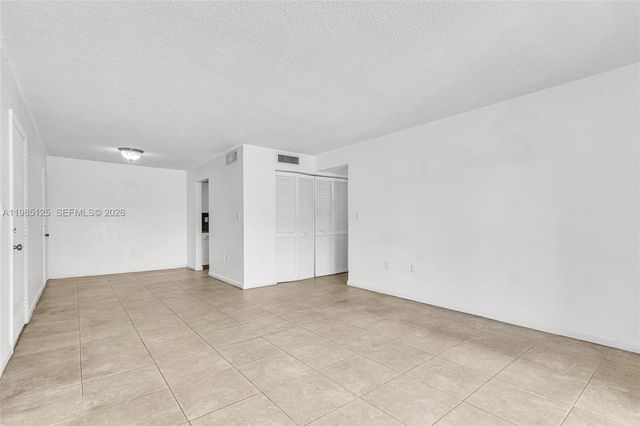 7201 Miami Lakes Drive B14, Miami Lakes, FL 33014