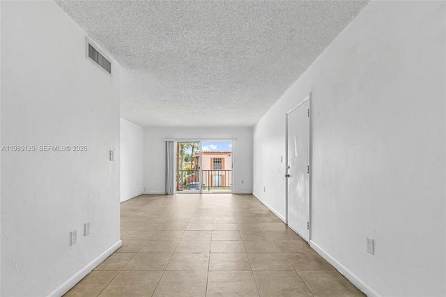7201 Miami Lakes Drive B14, Miami Lakes, FL 33014