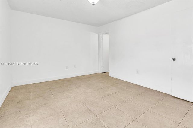 7201 Miami Lakes Drive B14, Miami Lakes, FL 33014