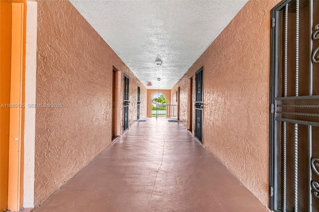 7201 Miami Lakes Drive B14, Miami Lakes, FL 33014