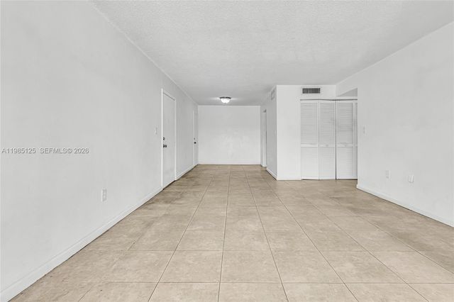 7201 Miami Lakes Drive B14, Miami Lakes, FL 33014