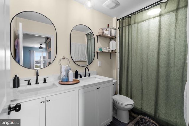 25 WILSON DR, Berryville, VA 22611