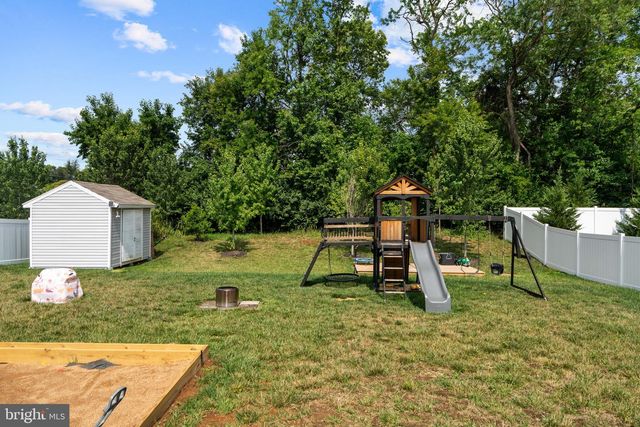 25 WILSON DR, Berryville, VA 22611