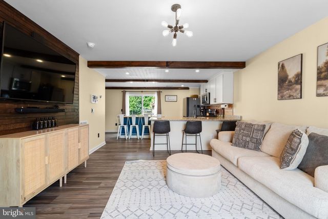 25 WILSON DR, Berryville, VA 22611