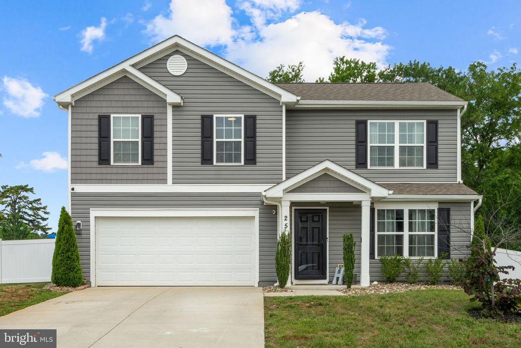 25 WILSON DR, Berryville, VA 22611