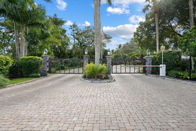 2920 Oak Tree Drive, Oakland Park, FL 33309