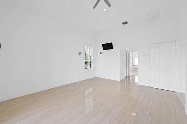 2920 Oak Tree Drive, Oakland Park, FL 33309