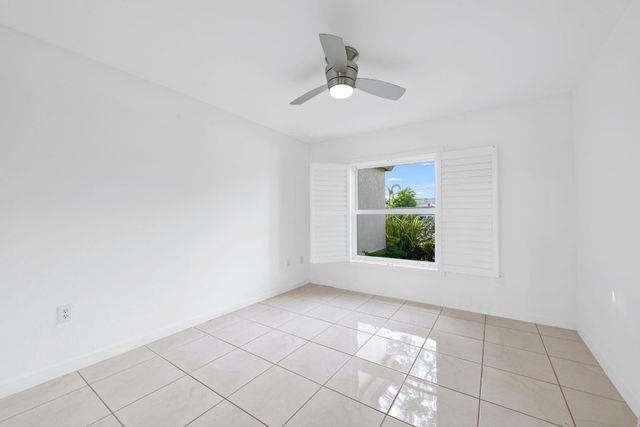 2920 Oak Tree Drive, Oakland Park, FL 33309
