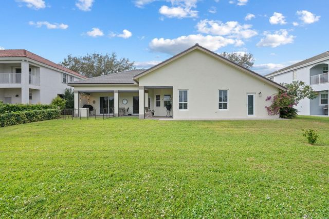2920 Oak Tree Drive, Oakland Park, FL 33309