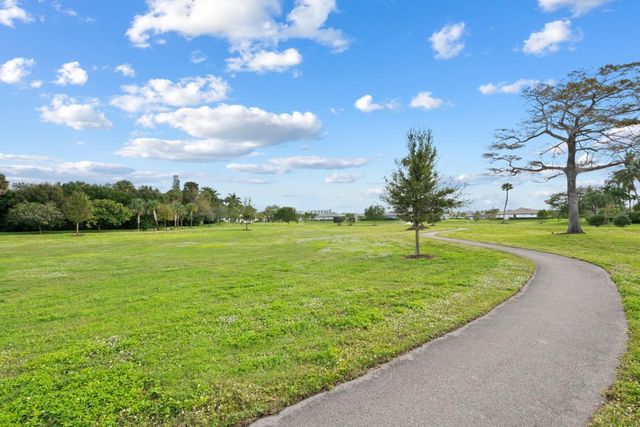 2920 Oak Tree Drive, Oakland Park, FL 33309