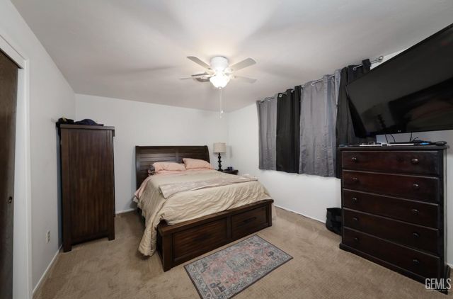 109 Bermuda, Bakersfield, CA 93309