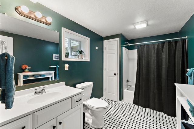 657 Perch Lake Road, Hudson, WI 54016