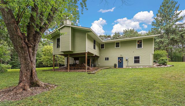 657 Perch Lake Road, Hudson, WI 54016