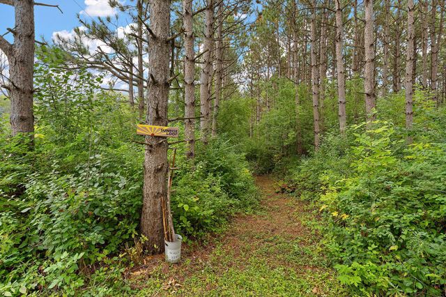 657 Perch Lake Road, Hudson, WI 54016