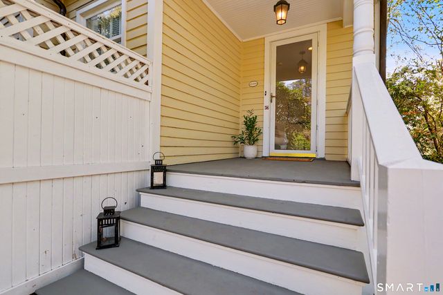 462 Riverside Avenue, Westport, CT 06880