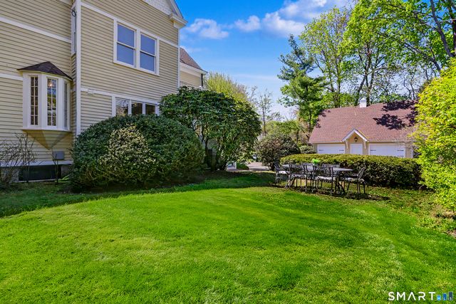 462 Riverside Avenue, Westport, CT 06880