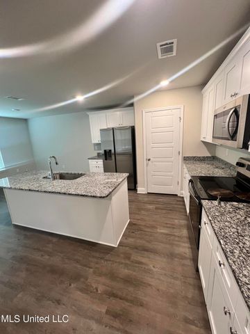 18186 Southern Magnolia Cove, Gulfport, MS 39503